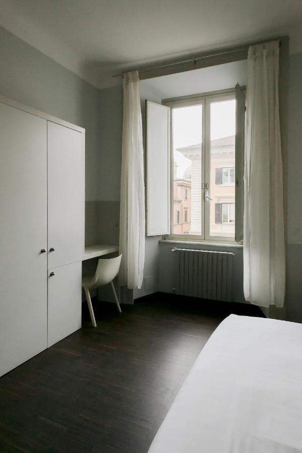 Dm69 - Termini Monti Crossroads Otel Roma Dış mekan fotoğraf