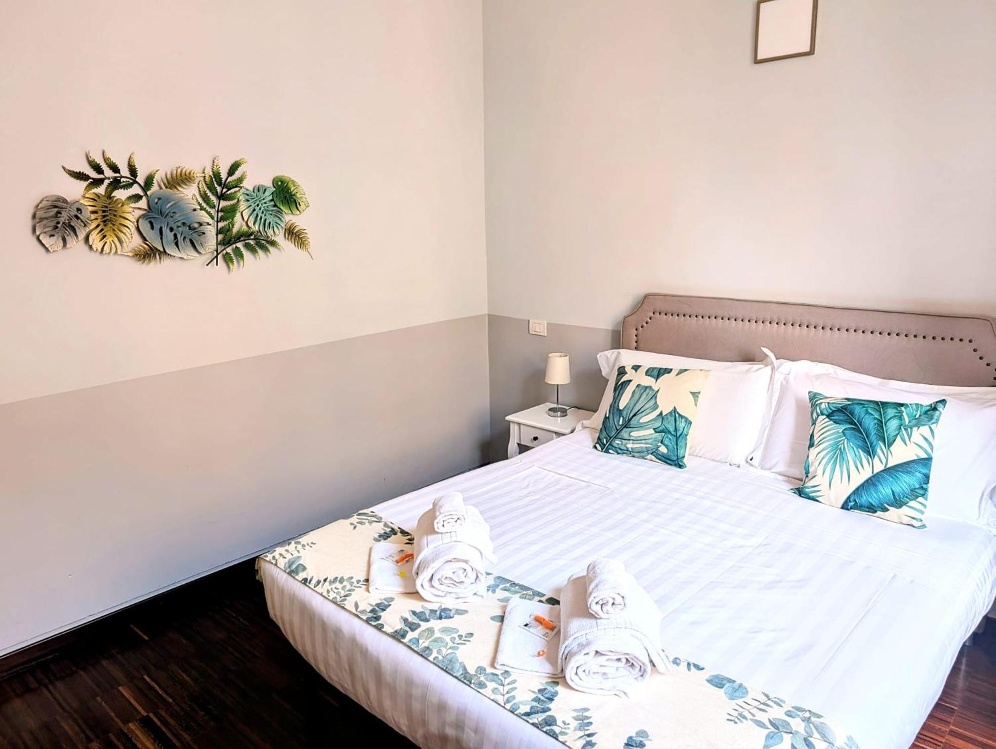 Dm69 - Termini Monti Crossroads Otel Roma Dış mekan fotoğraf